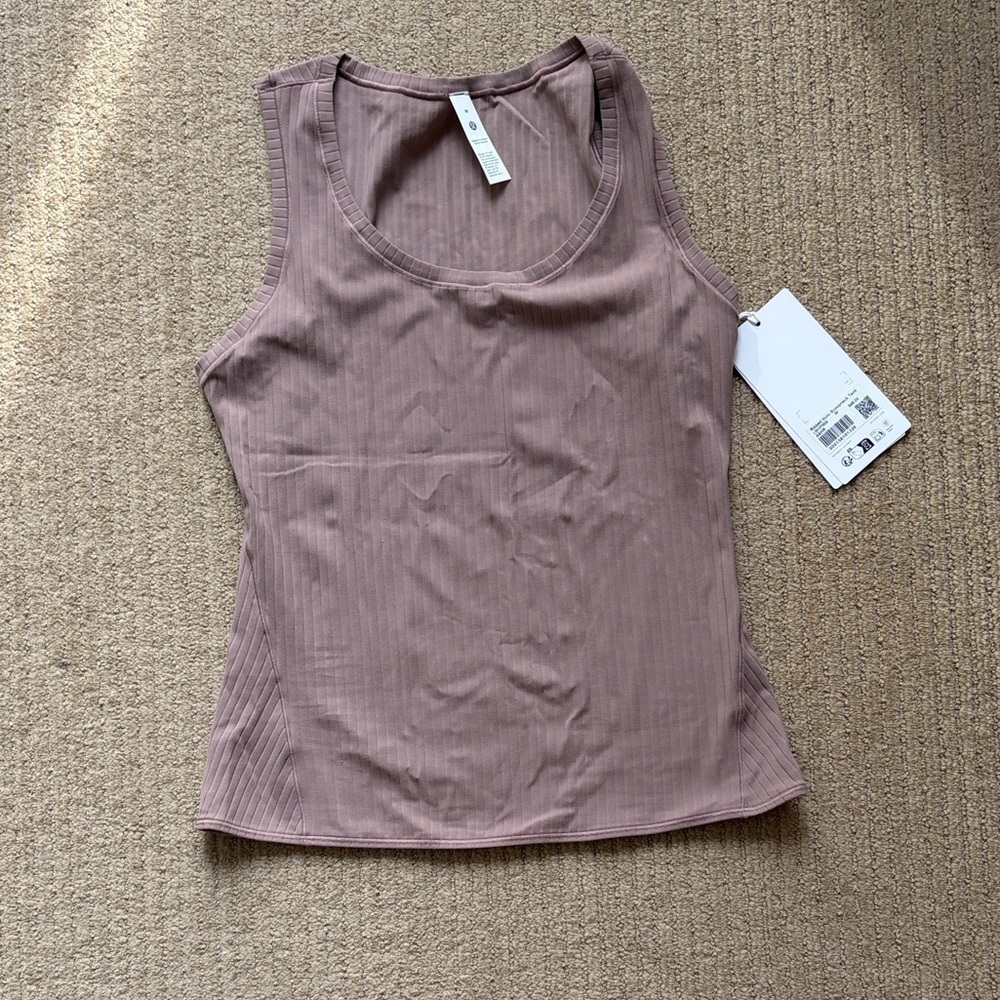Lululemon Wundermost Ultra-Soft Ribbed Nulu Scoop-Neck Tank Top, M, Ashen Rose